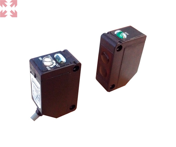 картинка Оптический бесконтактный датчик OK30-RR0200P4.U1.K.F в миниатюрном пластиковом корпусе от магазина 100ампер